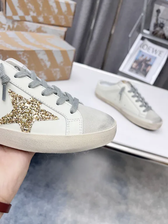 Golden Goose Shoe 